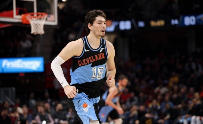 Cavaliers Cedi Osman'ın 'double double' yaptığı maçta yendi