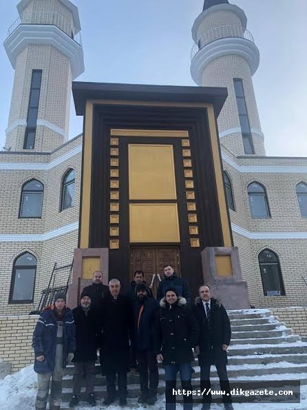 Gökdeniz Karadeniz’in Rusya'da yaptırdığı caminin inşaatında son aşamaya gelindi