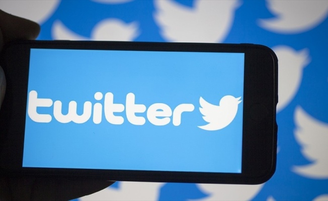 Twitter ilk kez bir çeyrekte 1 milyar dolar gelir elde etti