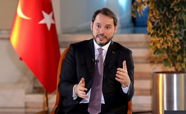 Bakan Albayrak'tan özel bankalara müşteri destek paketi çağrısı