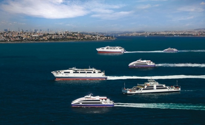 İstanbul'da deniz otobüsü ve feribot seferleri durduruldu