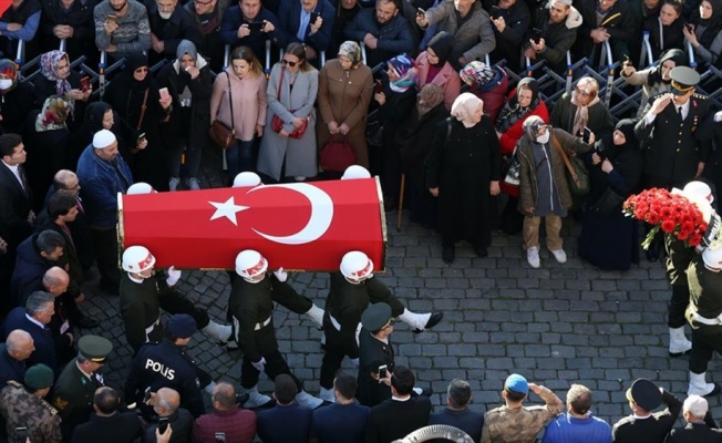 Şehit Uzman Çavuş Tuncer son yolculuğuna uğurlandı