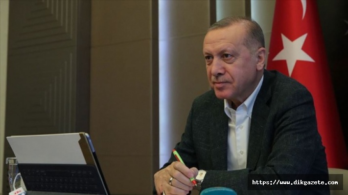 Cumhurbaşkanı Erdoğan, A Milli Futbol Takımı oyuncularıyla video konferansla görüştü