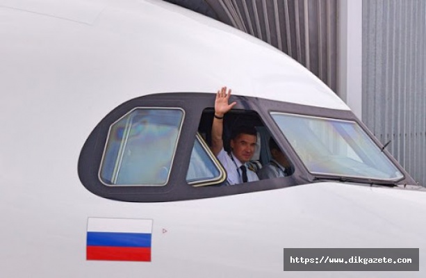 Dev Rus havayolu şirketleri bilet fiyatlarını artırdı