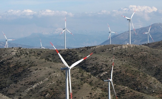 Ekonomik kalkınma paketleri temiz enerjiye odaklanmalı