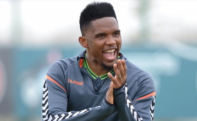 Samuel Eto'o Kamerun'da 100 bin kişiye yardımda bulunacak