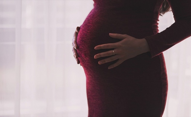 Uzmanlara göre gebelik ve doğum Kovid-19 kapma riskini artırmıyor