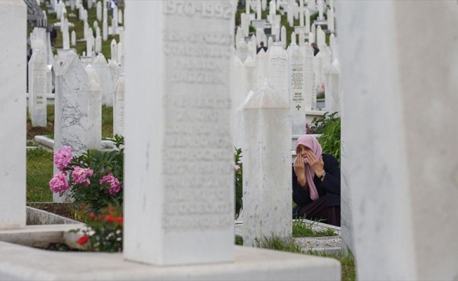 Bosna Hersek şehitleri dualarla anıldı