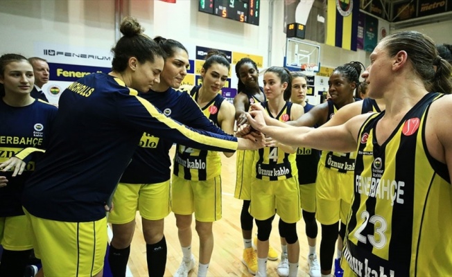 Fenerbahçeli yönetici Sipahioğlu: Kadın basketbolda önümüzdeki sezon da yüzde 35 küçüleceğiz