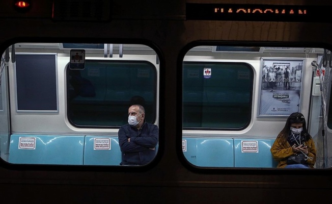 İstanbul'da metro sefer saatleri uzatıldı