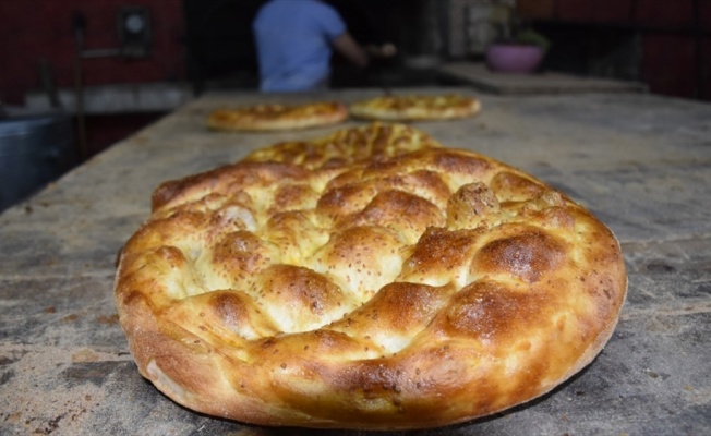 İstanbul&#039;da ramazan pidesi satışları yüzde 30 düştü