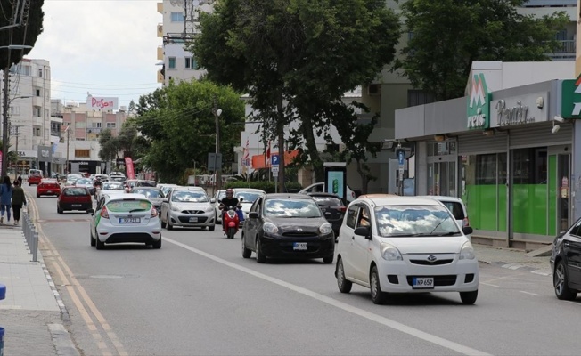 KKTC'de kısmi sokağa çıkma yasağı sona erdi