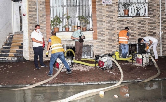 Esenyurt'ta tahliye ve temizlik çalışmaları tamamlandı