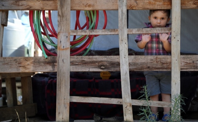 Gazze'deki Suriyeli mülteciler UNRWA'dan yardım istedi