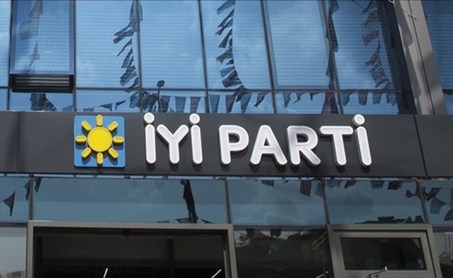 İYİ Parti'de ertelenen kongreler yarın yeniden başlıyor