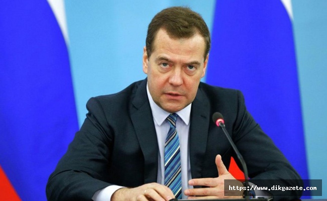 Medvedev, Rus ekonomisinin ana şoklarını sıraladı