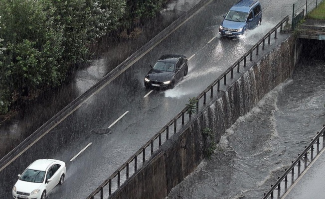 Meteorolojiden 'kuvvetli yağış' uyarısı