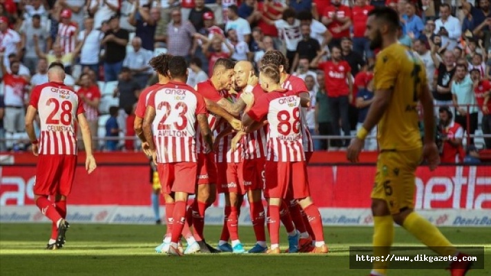 Antalyaspor, sezonu 45 puanla tamamladı