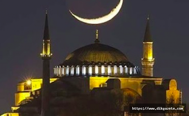 Ayasofya Camii'nin zincirleri kırıldı!..