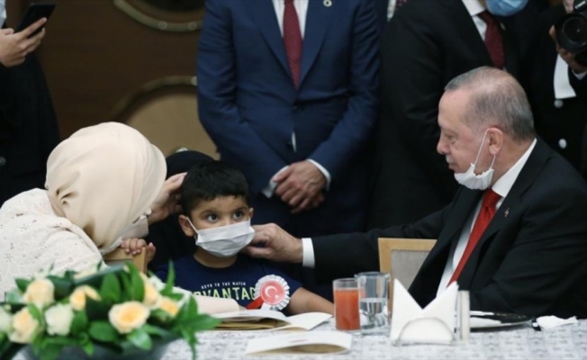 Emine Erdoğan'dan 15 Temmuz paylaşımı