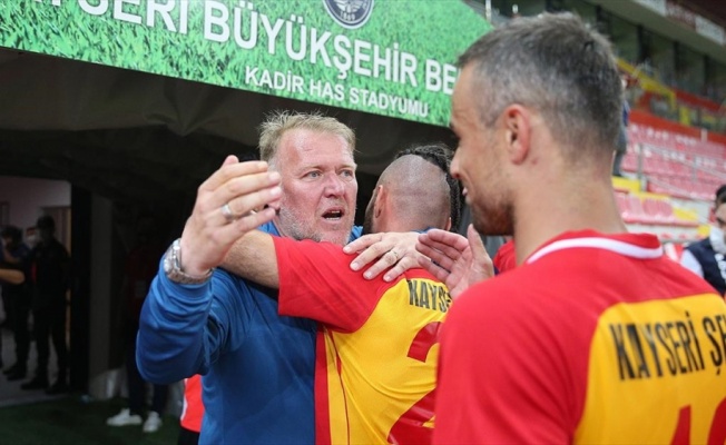 Kayserispor Robert Prosinecki ile çıkışa geçti