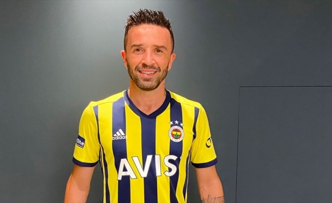 Gökhan Gönül Fenerbahçe'de