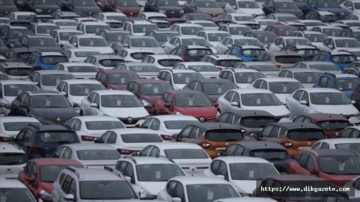 Temmuzda en çok “beyaz ve sedan otomobiller“ tercih edildi