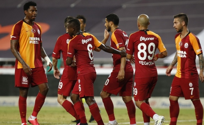 Galatasaray lige iyi başlıyor