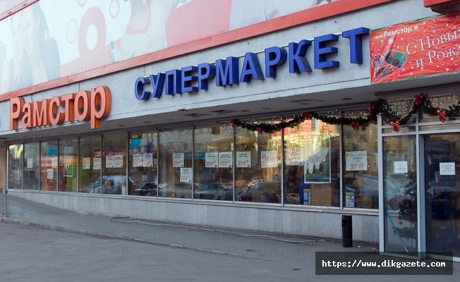 Rus gazete sordu: Ünlü perakende zincirleri neden kepenk kapatıyor?