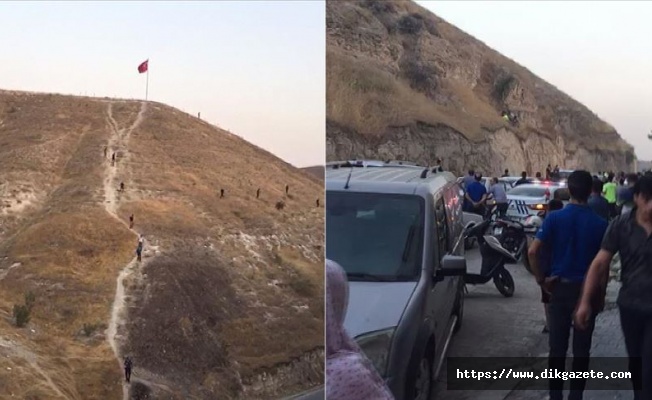 Şanlıurfa'da Türk bayrağını indirmeye çalıştığı iddia edilen kişi gözaltına alındı