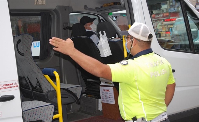 Türkiye genelinde okul servis araçları denetlendi