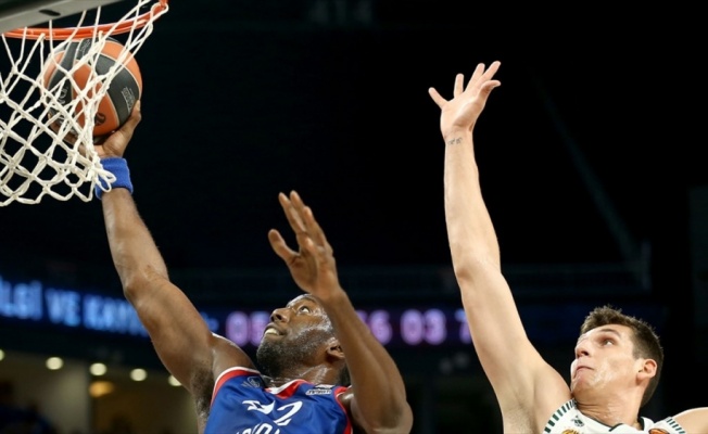 Anadolu Efes, Panathinaikos OPAP'ın konuğu olacak