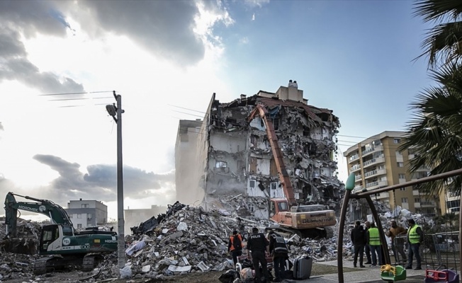 İzmir'de 214 'acil yıkılacak' bina tespit edildi