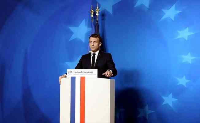 Fransa'da halkın yüzde 60'ı Cumhurbaşkanı Macron'dan memnun değil