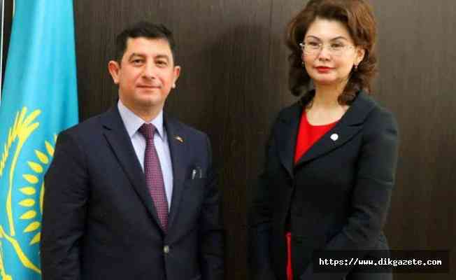 Türkiye ve Kazakistan, enformasyon ve televizyon alanda işbirliğini artıracak