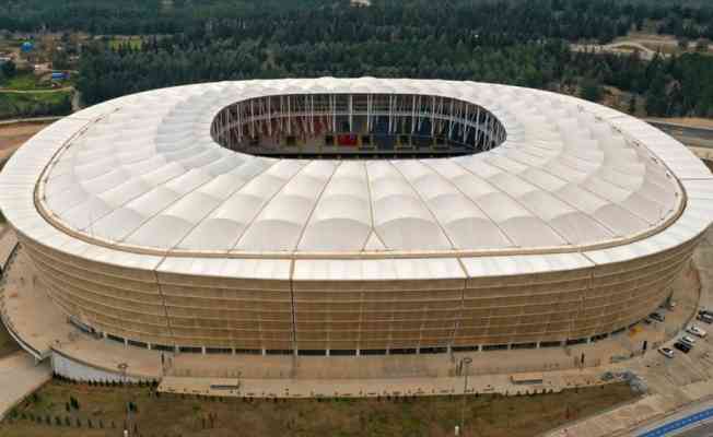 Yapımı tamamlanan Yeni Adana Stadı kapılarını açıyor