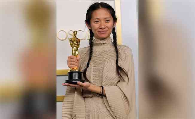 En iyi film Oscar&#039;ını alan &#039;Nomadland&#039;in yönetmeni Zhao&#039;nun başarısı, ülkesi Çin&#039;de sansüre uğradı