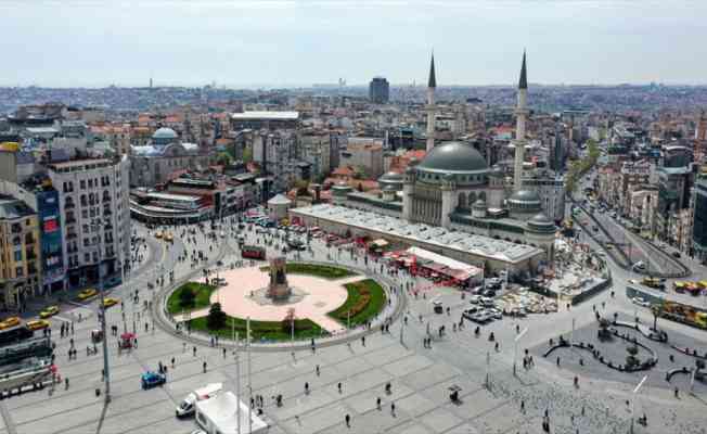 Taksim'e yapılan cami açılışa hazırlanıyor