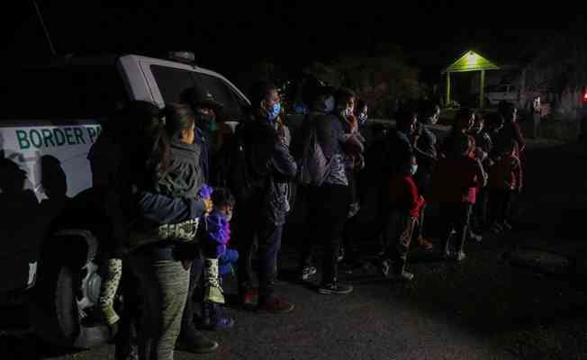 ABD düzensiz göçmenlerin Meksika’ya sınır dışı edilmesine neden olan düzenlemeyi yürürlükten kaldırdı
