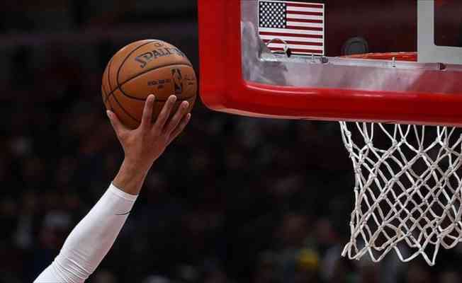 NBA'de Bucks, Hawks karşısında seriyi eşitledi