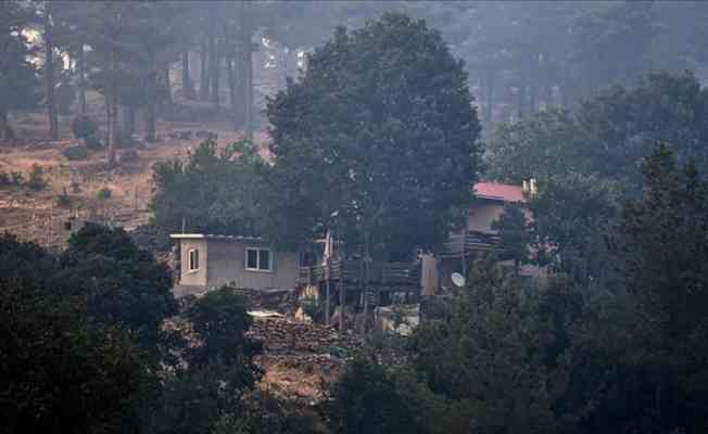 Mersin'deki orman yangınları kontrol altına alındı, 4 kişi gözaltında