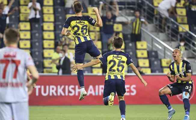 Fenerbahçe'den 2021-2022 sezonuna etkili başlangıç