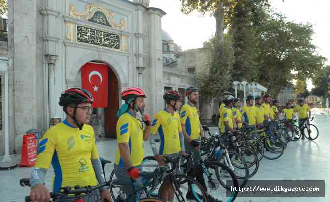Server Gençlik, Eyüpsultan&#039;dan Hacı Bektaş-ı Veli’ye bisikletle ‘Huzur Yolculuğu’na başladı