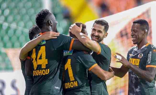 Aytemiz Alanyaspor 3 puanı 6 golle aldı