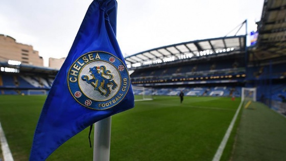 21 yaşındaki savunma oyuncusu 2022'ye kadar Chelsea'de