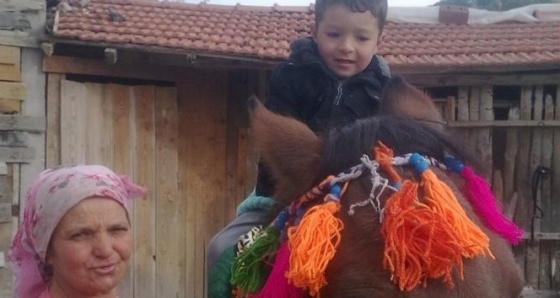 24 gündür yaşama mücadelesi veren 4 çocuk annesi son nefesini verdi