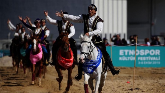 4. Etnospor Kültür Festivali&#039;nde Azerbaycan-Karabağ at gösterisi büyük ilgi gördü