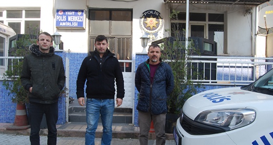 4 gündür kayıp olan İstanbullu gencin ailesi, Tekirdağ'da aramaya çıktı