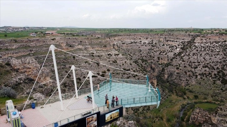 77 kilometrelik Ulubey Kanyonu doğa tutkunlarını kendine çekiyor