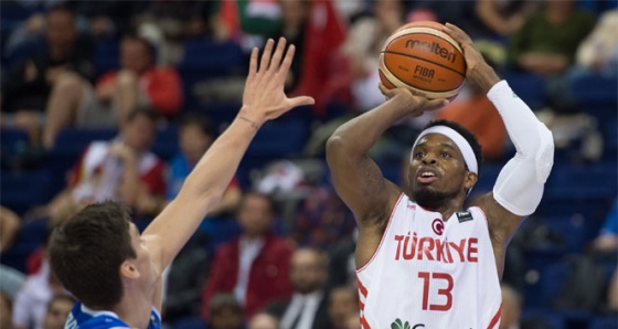 A Milli Basketbol Takımı İzlanda'yı yendi